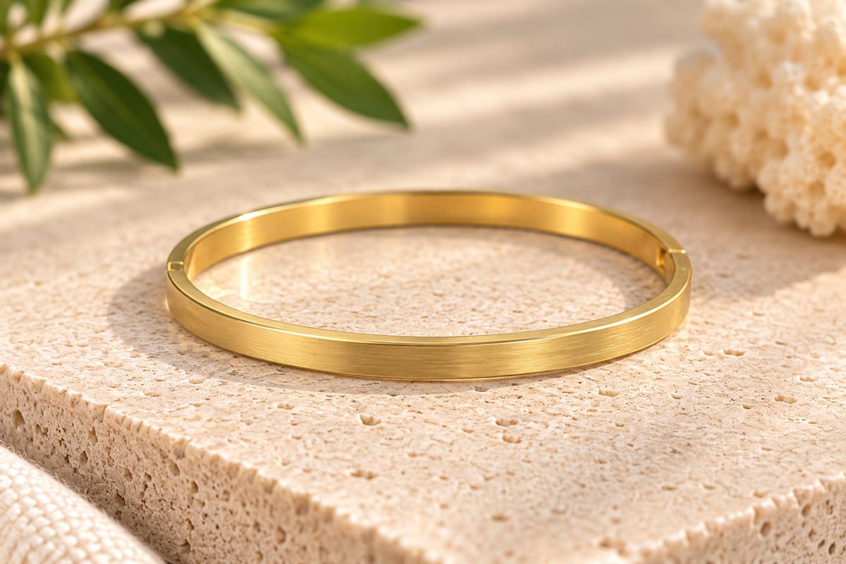 Essential Slim Gold Bangle