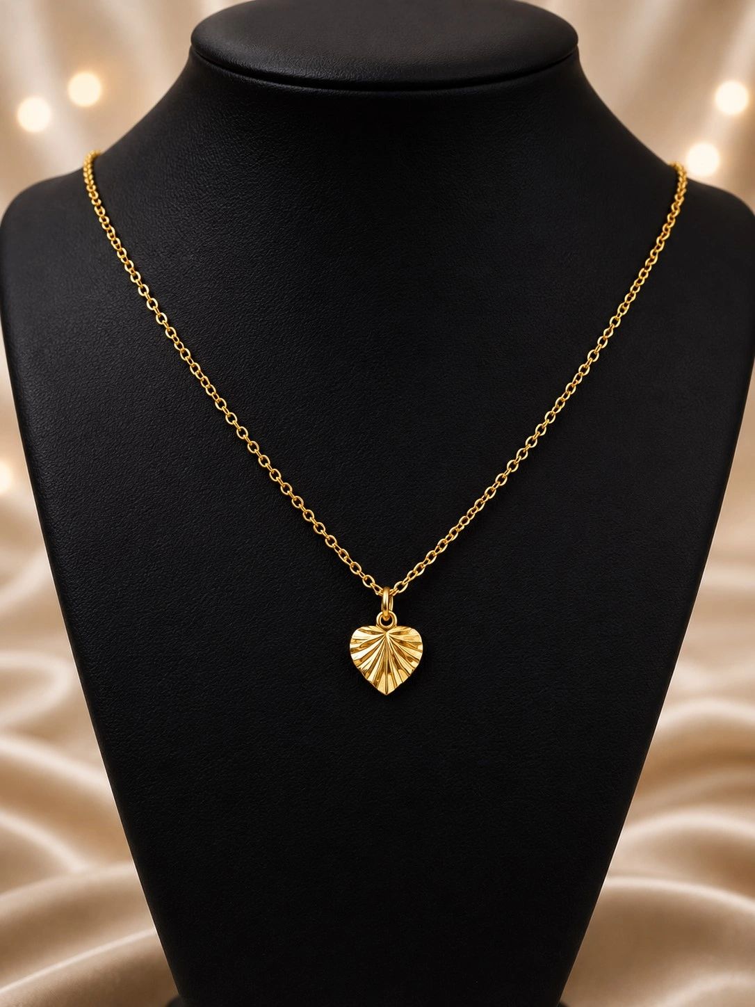 Sunburst Heart Pendant Necklace